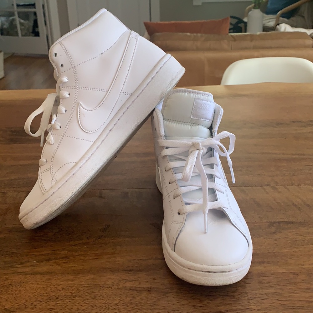 Nike Court Mid Sneakers